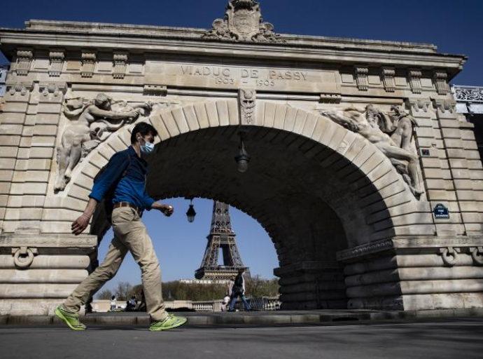 Mεγάλη αύξηση κρουσμάτων στα σχολεία στη Γαλλία